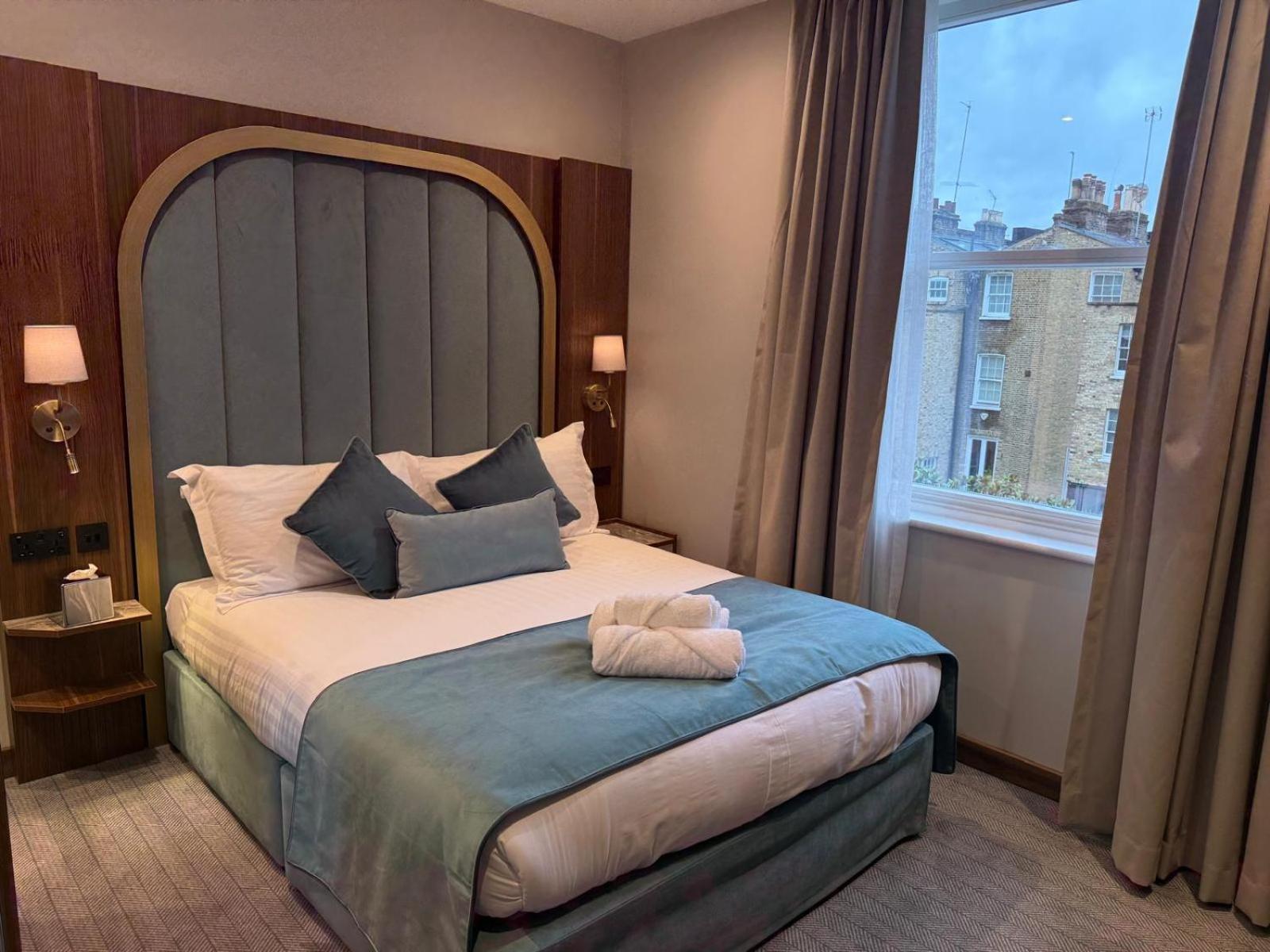 St Mark'S - Merit Hotels London Bagian luar foto